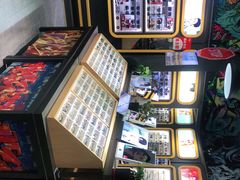 -镜客眼镜(浦江欢乐颂店)
