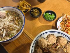 -矮子粉店1985·长沙米粉(湘春路店)