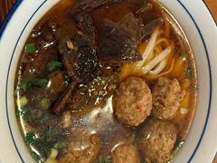 -矮子粉店1985·长沙米粉(湘春路店)