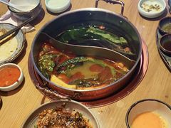 -礼舍·和牛火锅·烤肉·料理餐厅(华茂店)