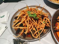 -巴厘龙虾·榜首油焖大虾(音乐学院·沿江酒馆店)