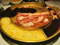 -猪啊牛呀羊啊铜盘烤肉(正大广场店)