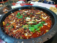 -烧哥美蛙肥肠鱼火锅·十五年社区店