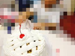 -红宝石·鲜奶小方·海派西点房(金杨店)