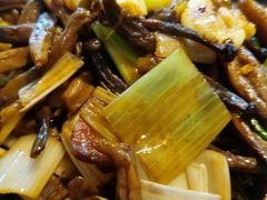 -云海肴·汽锅鸡·云南菜(天山百盛优客店)