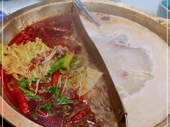 -辣莊重庆老火锅(滕州店)