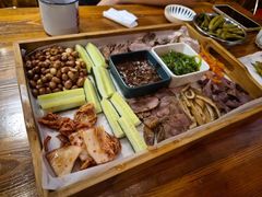 -酱肉小酒馆(梅陇店)