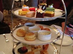 红丝绒下午茶-Salon de Ville浦江汇(上海外滩华尔道夫酒店店)