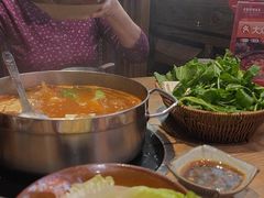 -野山舂·贵州现舂酸汤牛肉(东山店)
