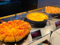 -亚洲国际大酒店·云顶阁旋转自助餐厅