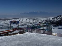 -丝绸之路山地度假区滑雪场