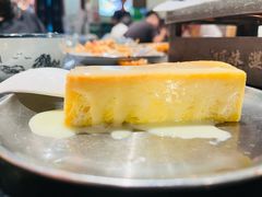 -何妹湿辣牛肉·粤式烧烤砂煲(桂雅路店)
