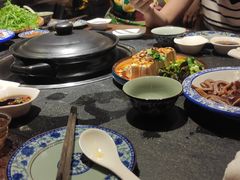 -大匠工房古船木艺术餐厅·猪肚鸡专门店(长白仙岛店)