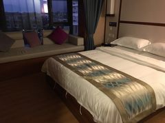 -大理洱海龙湾假日酒店