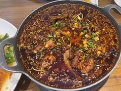 -俭寨大盘鸡·手抓肉·烧烤新疆菜(乌苏路店)