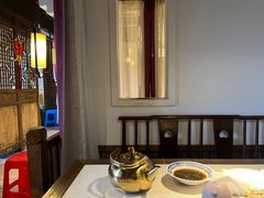 -红灯笼大酒楼(通湖路店)