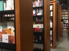 -西西弗书店&矢量咖啡(凯德晶萃广场店)