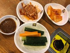 -喇喇排骨火锅·传统韩式脊骨汤(望京西园总店)