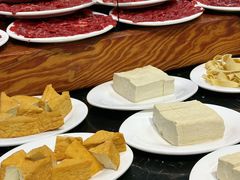 -一鼎牛鲜活牛肉城(晋江海峡国际食品城店)