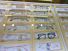 -康利眼镜·蔡司战略合作店(龙泉书房店)