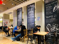 用餐区-肯德基(西稍门店)