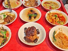 -蓝田九大碗民俗食府(蓝田店)