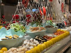 -广州万富希尔顿酒店·感趣自助餐厅·金秋蟹宴生蚝海鲜刺身