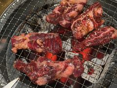 -山川小町·极番烧肉(新地假日广场店)