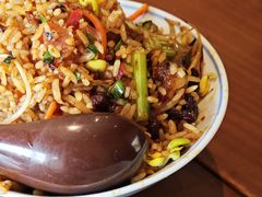 -包整·丝娃娃(一览甲秀楼风景店)