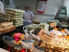 面包甜点陈列柜-王家沙点心店(万航渡路店)