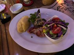 -Bamboo Bar & Grill Restaurant