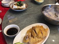 -侬佳蒸菜馆(听潮店)