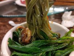 -菌海森林·非遗野生菌火锅(西山区滇池路摩根道店)