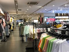 -三福时尚(三峡广场华夏银座店)