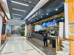 -瑞幸咖啡(尼盛尚品汇店)