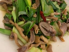 炒鸡杂-侬佳蒸菜馆(听潮店)