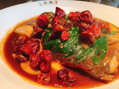葱焖鱼头-上名堂·鱼头好吃(体育场路店)