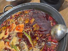 -旧街市鲜货老火锅(大光路店)