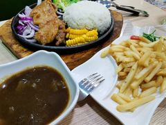 -佰搭果·广式茶餐厅(西华路店)