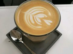 -UNI UNI(环亚凯瑟琳店)