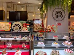-巴黎贝甜(华堂新辰汇店)