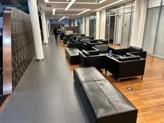 -上海可达汽车销售服务有限公司