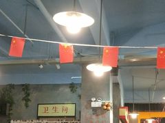 -马路边边串串香(涑河南街店)