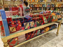 -VENCHI 闻绮(北京国贸商城店)