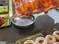 -围炉肉舍丹东海鲜烤肉·烤活鳗(步行街店)