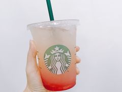 -星巴克臻选(莘庄仲盛店)