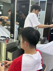 -藤野造型烫发染发