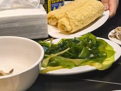 -一鼎牛鲜活牛肉城(晋江海峡国际食品城店)