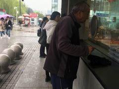 -陆稿荐观前街店