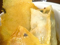 猪肉三鲜锅贴-红旗饭庄